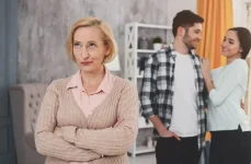 Любовь. Свекровь. Роботы