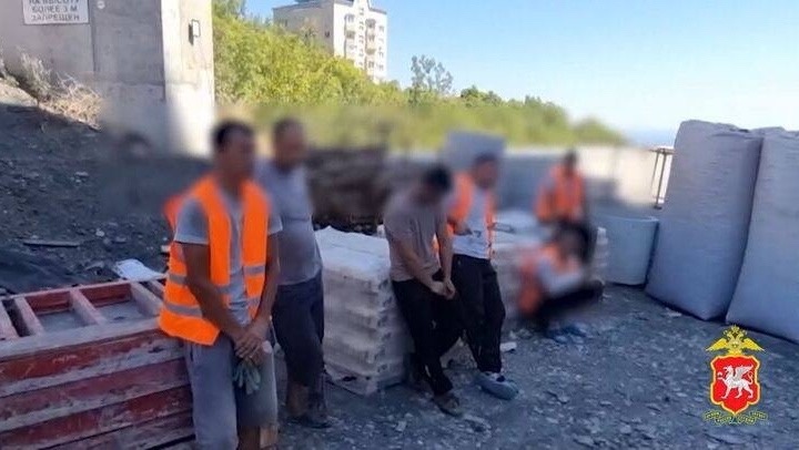 В Крыму в этом году снизят допустимую долю иностранных работников в строительстве до 50%