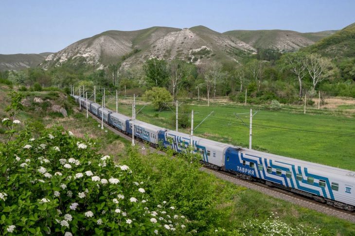 Открыта продажа билетов в вагоны беспересадочного сообщения Владикавказ - Симферополь