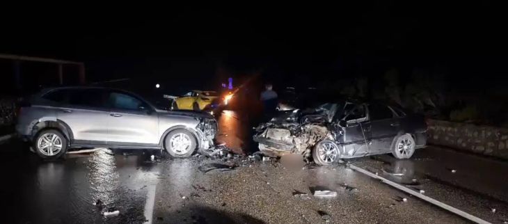 Три человека оказались в больнице в результате ДТП на трассе Ялта – Севастополь