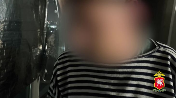 В Симферополе задержали мужчину за хулиганство на территории храма