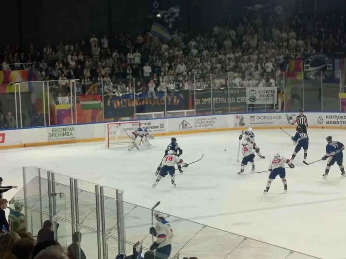 «Калуга» после первого периода проигрывает «Граниту»