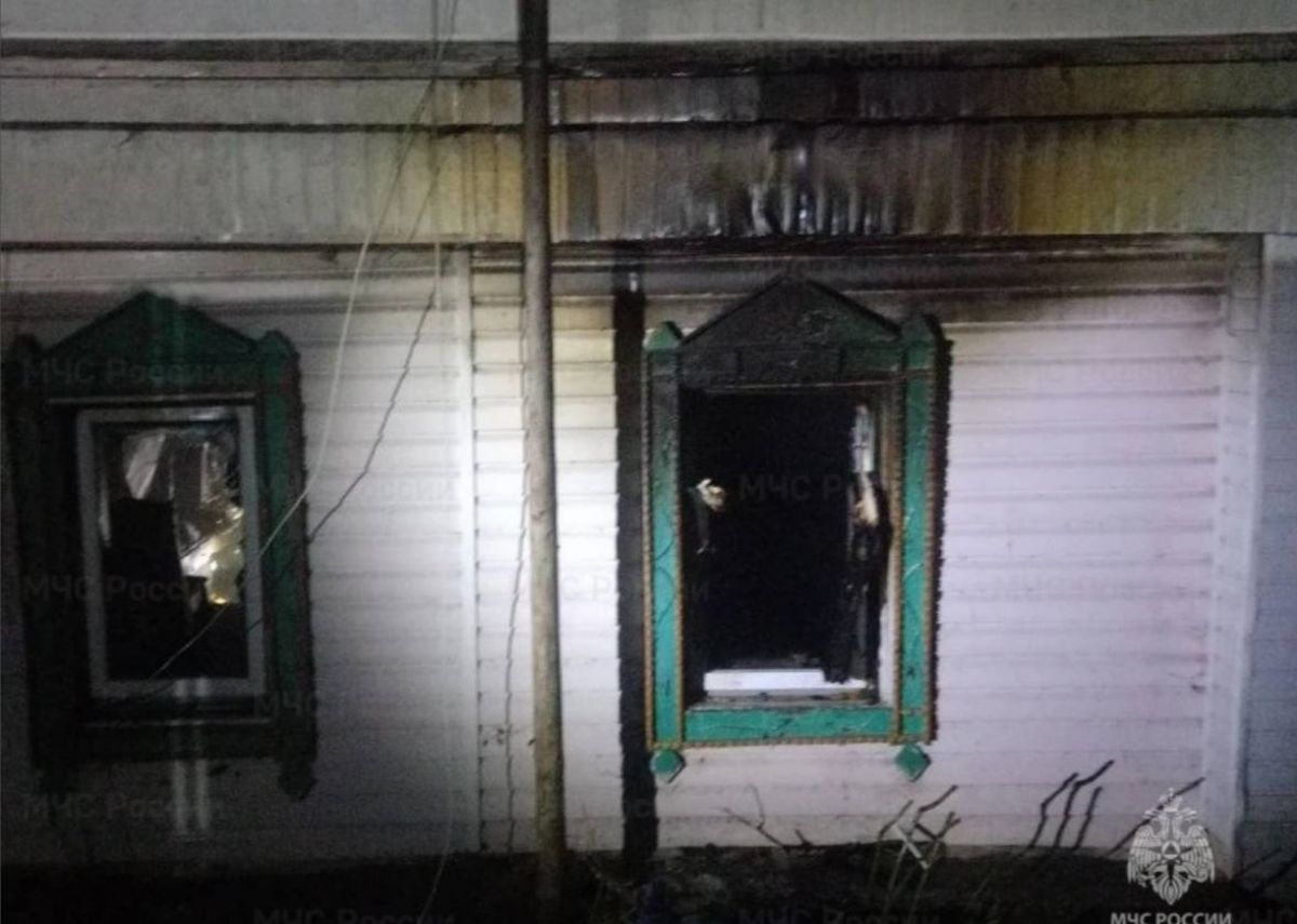 Пенсионер пострадал при пожаре в калужской деревне Вечна