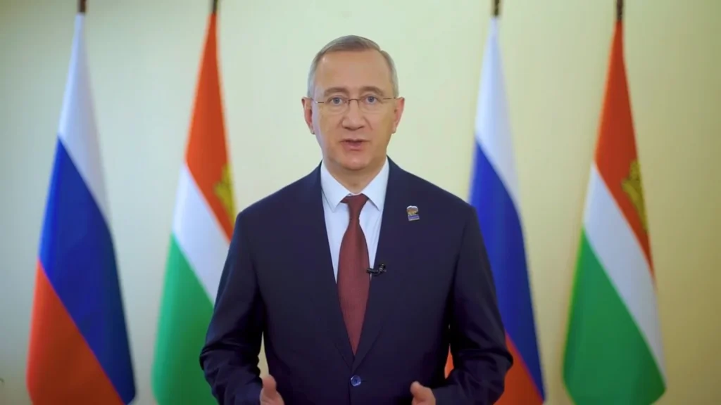 Шапша поздравили работников местного самоуправления