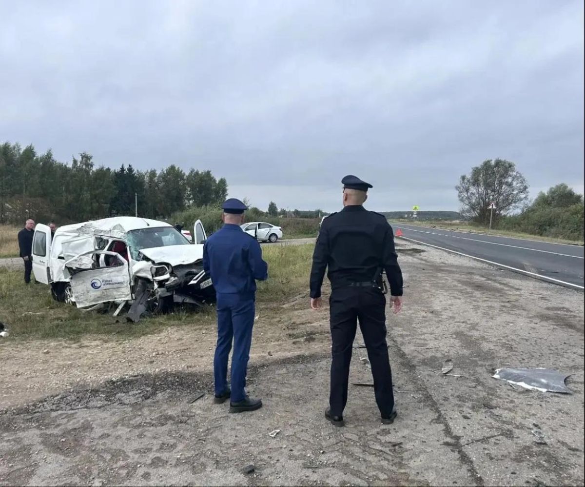 Возбуждено уголовное дело из-за тройной аварии на калужской трассе, в которой погиб человек