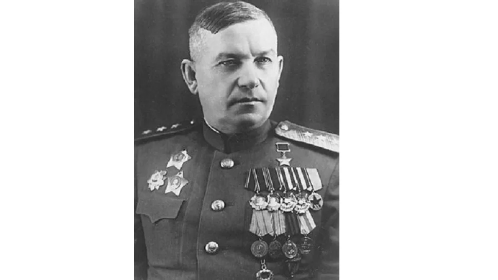 21 февраля родились Вилонов и Глаголев