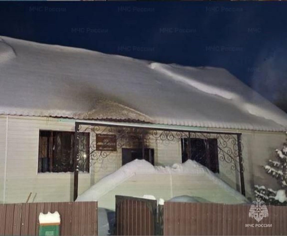 Административное здание сгорело в Калужской области