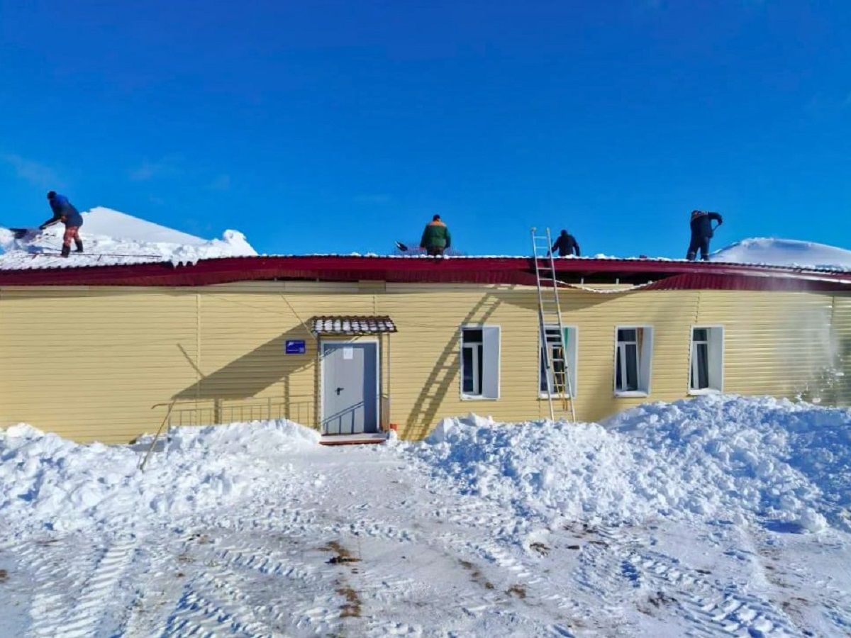 Обрушившуюся крышу дома досуга в калужском селе обязали восстановить по гарантии