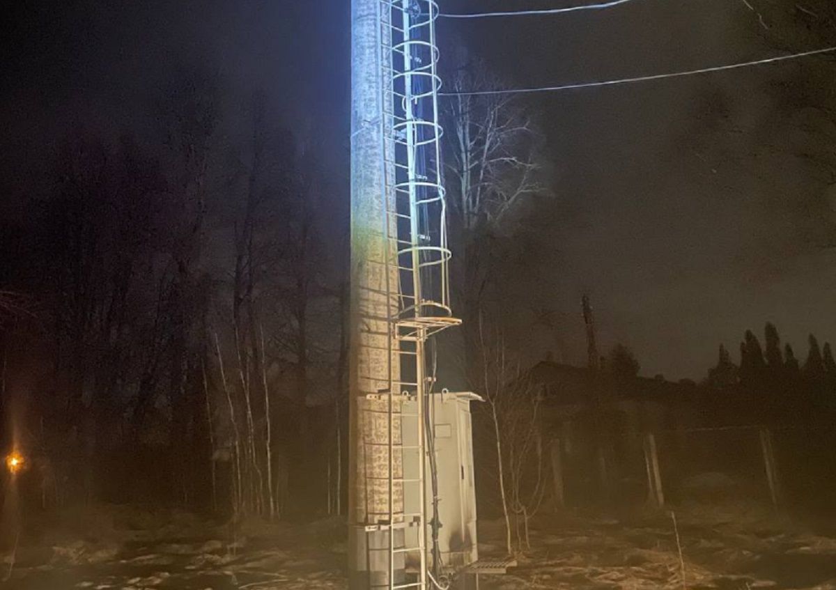 Появились эксклюзивные кадры с места диверсии на объекте сотовой связи в Калужской области