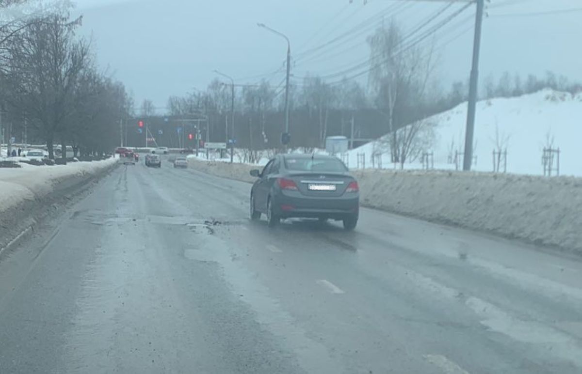 Калужане массово жалуются на разбитые после зимы дороги