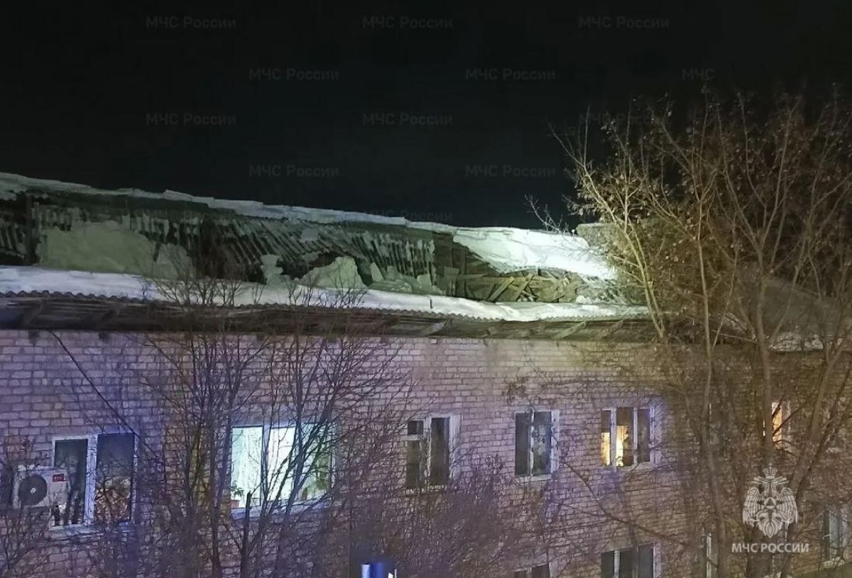 Два дома пострадали от обрушения кровель в Калужской области