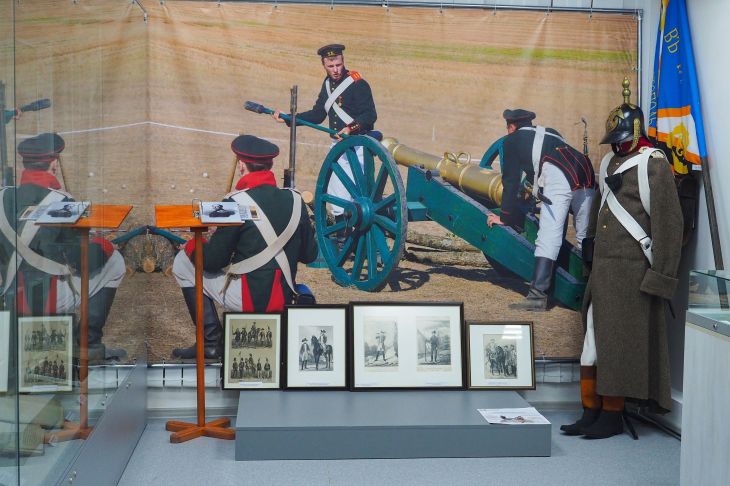 В Черноморском открылась выставка о крымских караимах