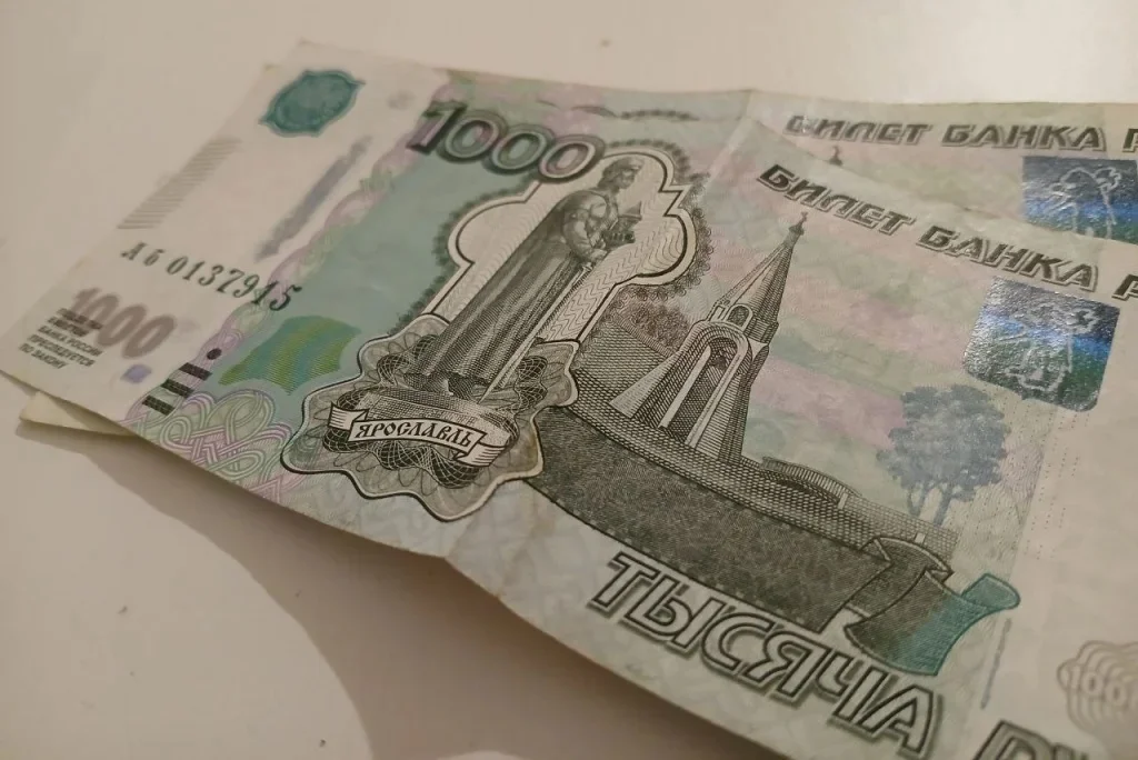 Работник добился выплаты долгов по зарплате через прокуратуру и суд