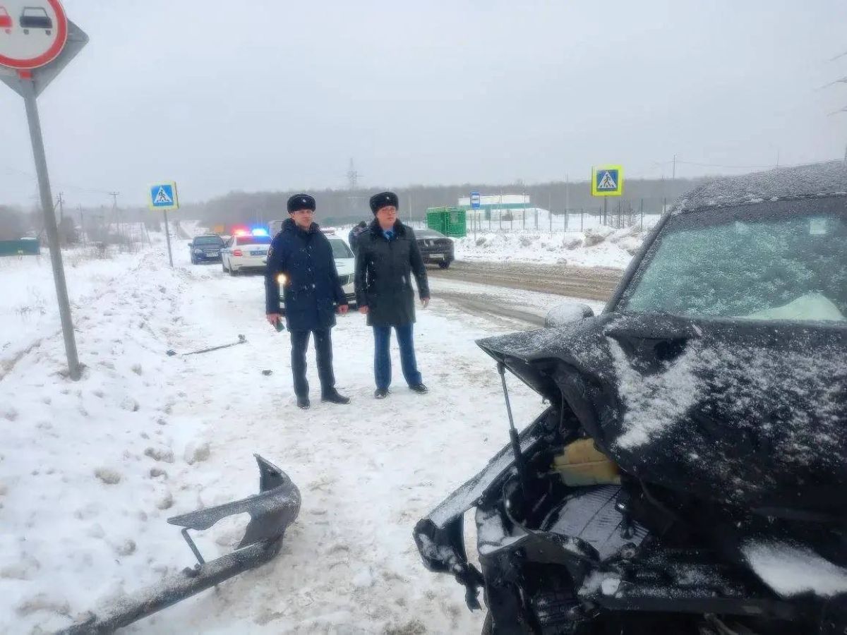 Что творится на месте смертельной аварии в Калужской области