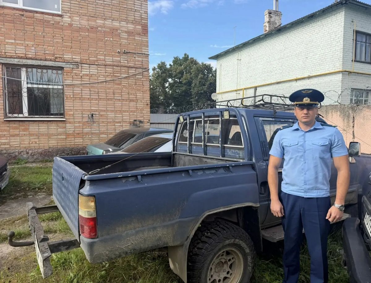 У катающегося пьяным калужского водителя арестовали дорогую иномарку