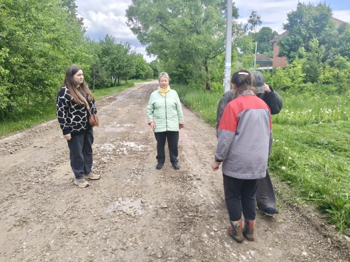 Пожилой человек попал в беду в калужской деревне