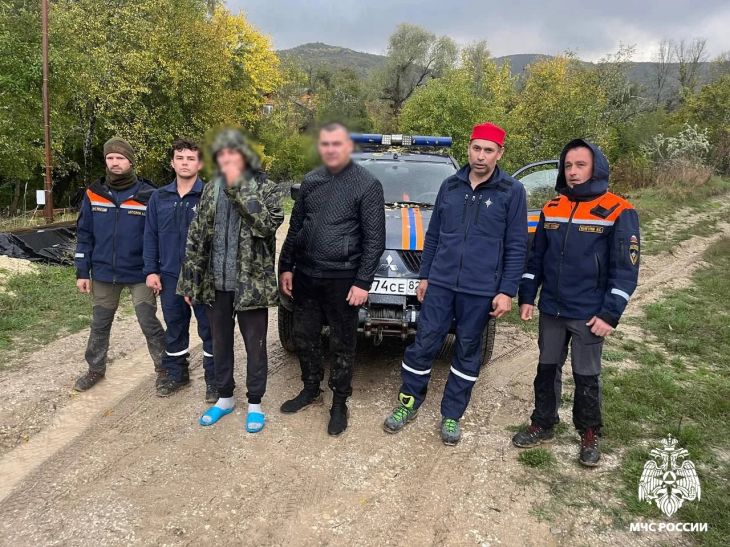 В Бахчисарайском районе спасатели нашли двух мужчин, заблудившихся без средств связи