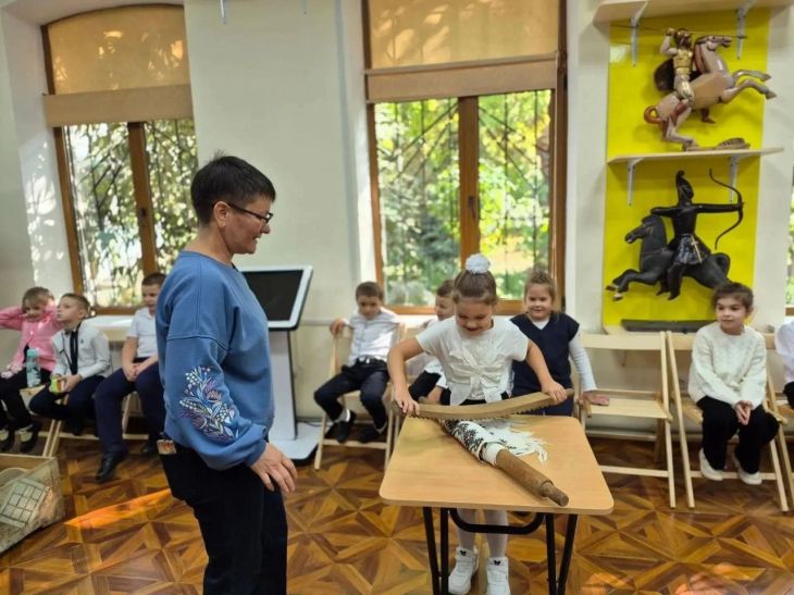 Симферопольские школьники познакомились с традициями народов Крыма