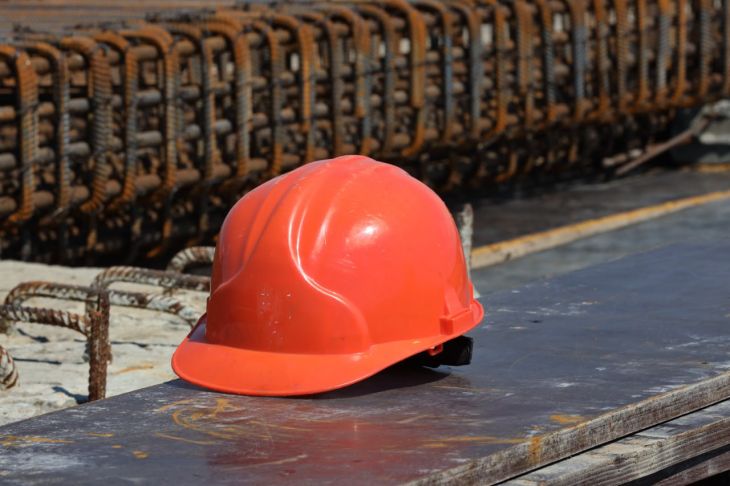 В Сакском районе стройки проверили на прочность миграционного законодательства