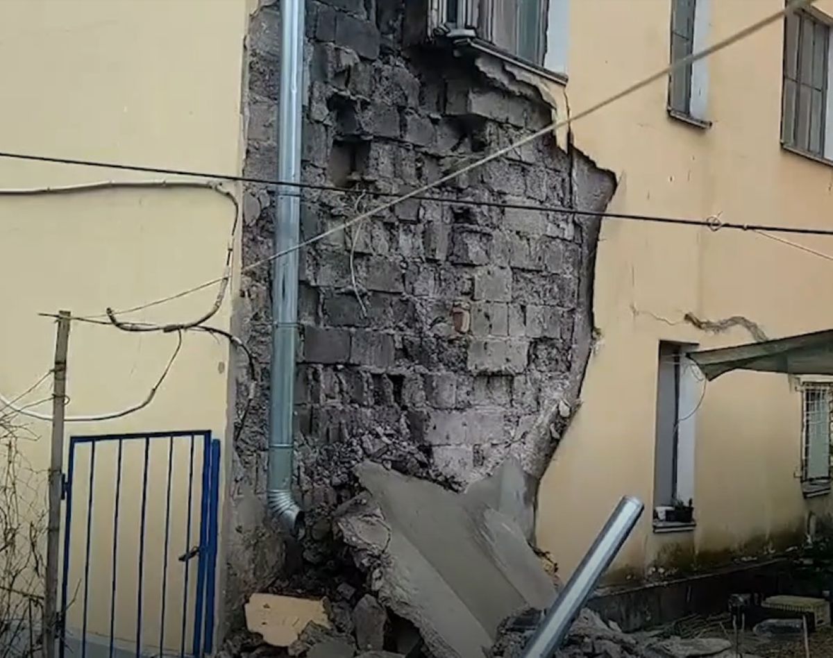 «Опасности обрушения нет» - комиссия проверила аварийный дом на Воскресенской улице в Калуге