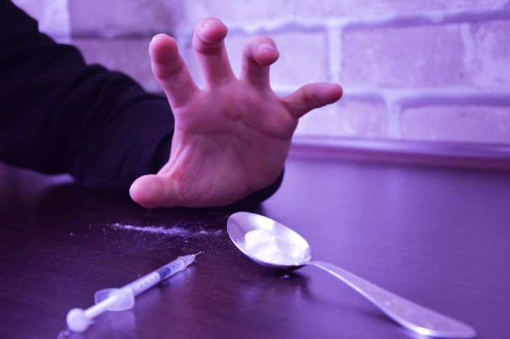 19-летнему крымчанину дали «условку» за организацию дома притона