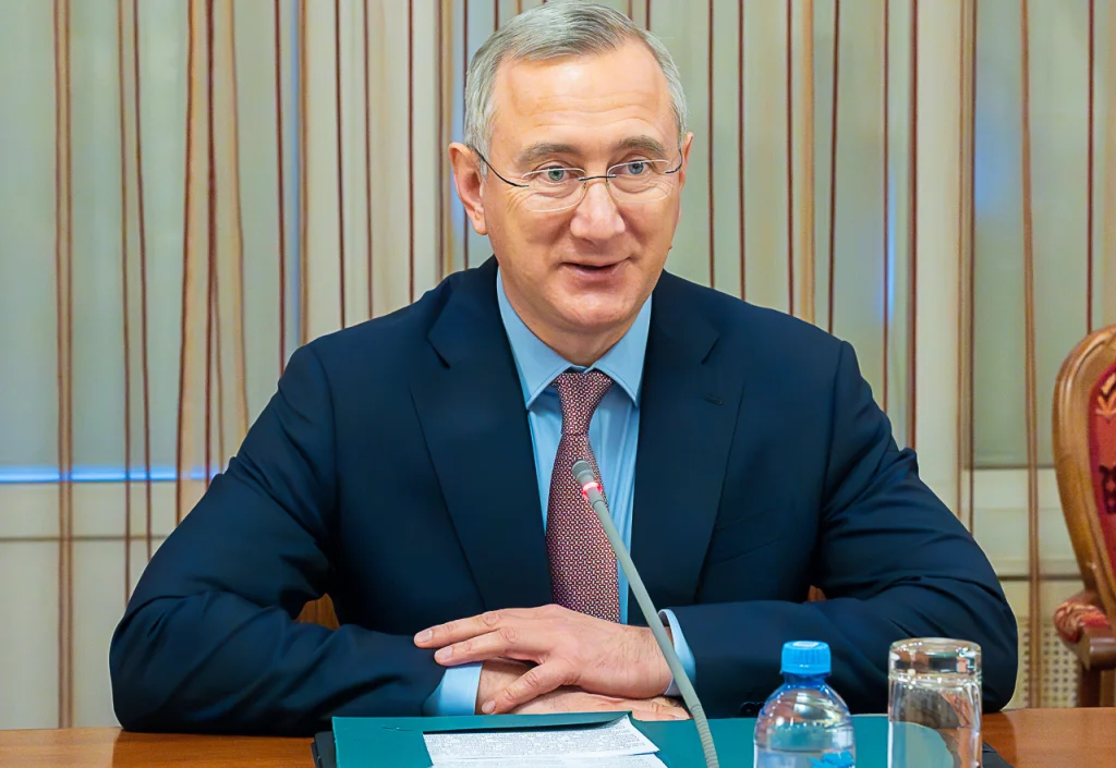 Калужан поздравили с Днем Конституции РФ