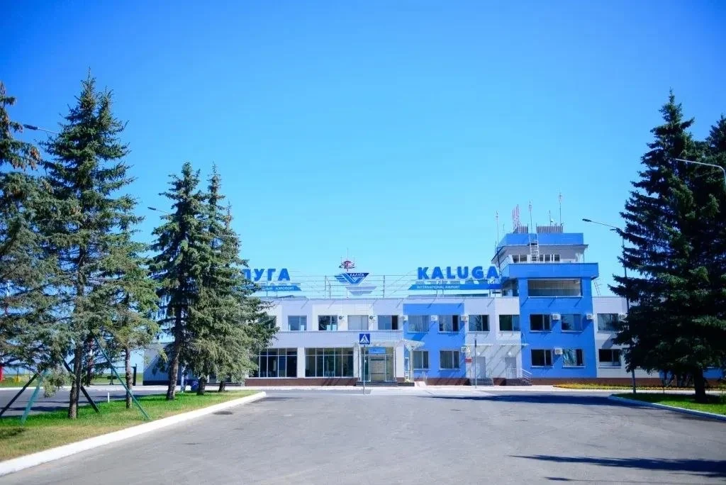 В калужском аэропорту отменили два рейса