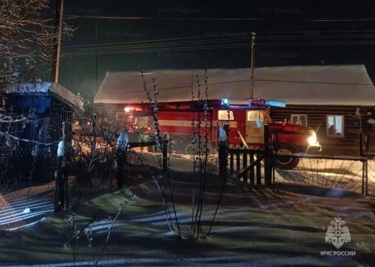 Четыре жилых дома сгорели за сутки в Калужской области