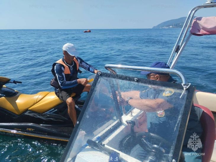 За что оштрафовали в августе крымских судовладельцев
