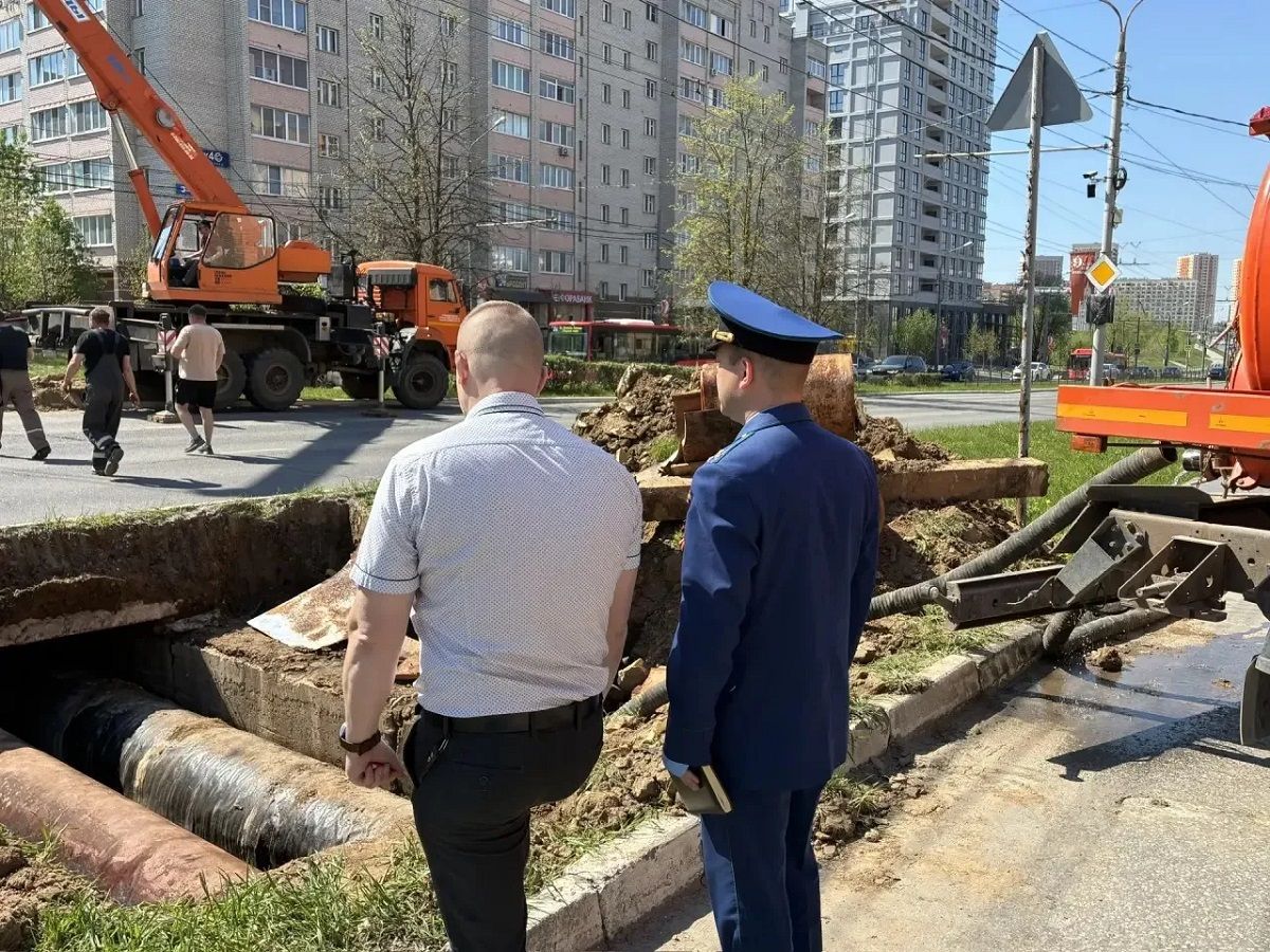 Прокуратура взяла на контроль аварию, из-за которой Правый берег Калуги остался без воды