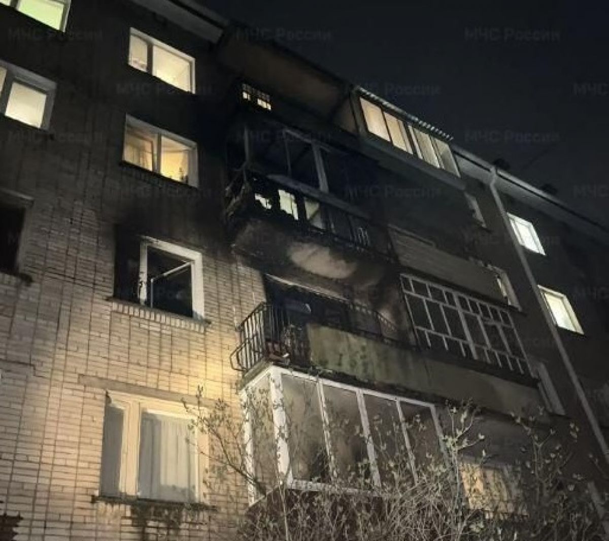 В Обнинске при пожаре многоквартирного дома пострадали люди