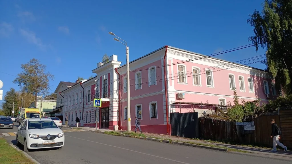 В Калуге отремонтировали фасад исторического дома
