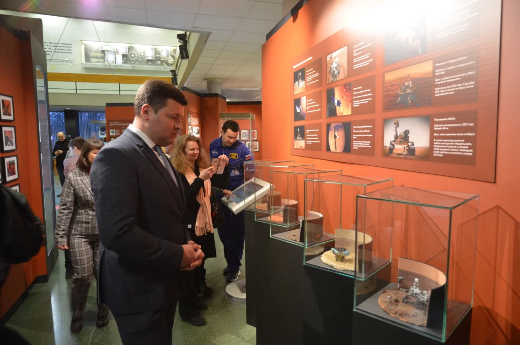 В Калуге открылась выставка «Как мы будем жить на Марсе?»