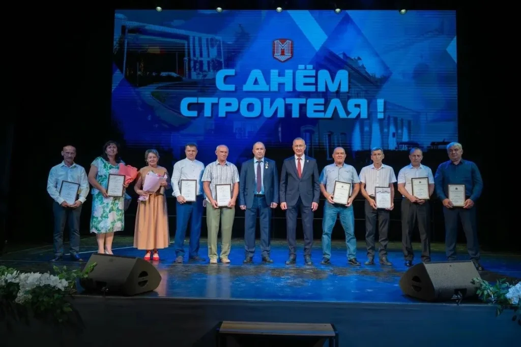 Владислав Шапша поблагодарил калужских строителей за вклад в развитие региона