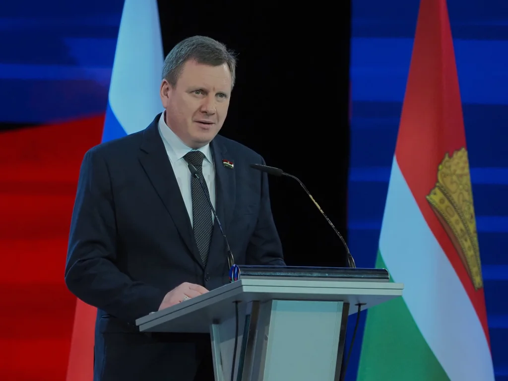 Геннадий Новосельцев поздравил калужан с Днём космонавтики