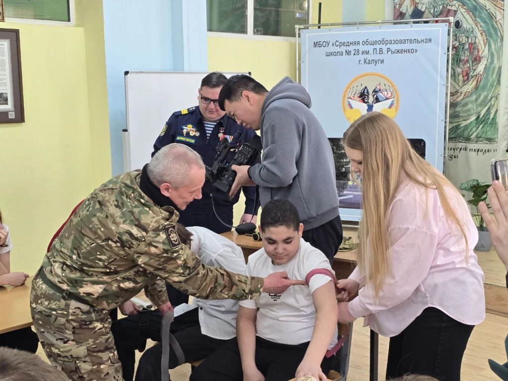 Геннадий Новосельцев: «Личный пример участников СВО воспитывает в молодежи гордость за защитников Родины»