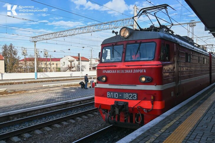 5 февраля задерживаются 8 поездов в крымском направлении