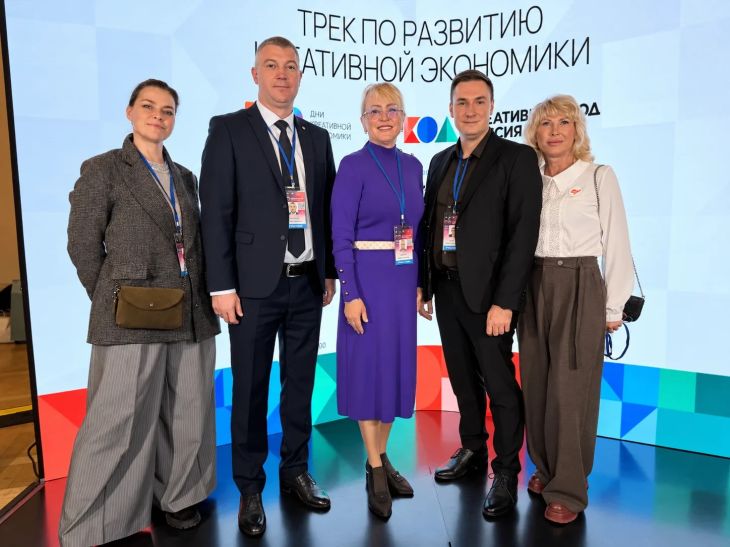 Крымская делегация принимает участие в Днях креативной экономики в Санкт-Петербурге