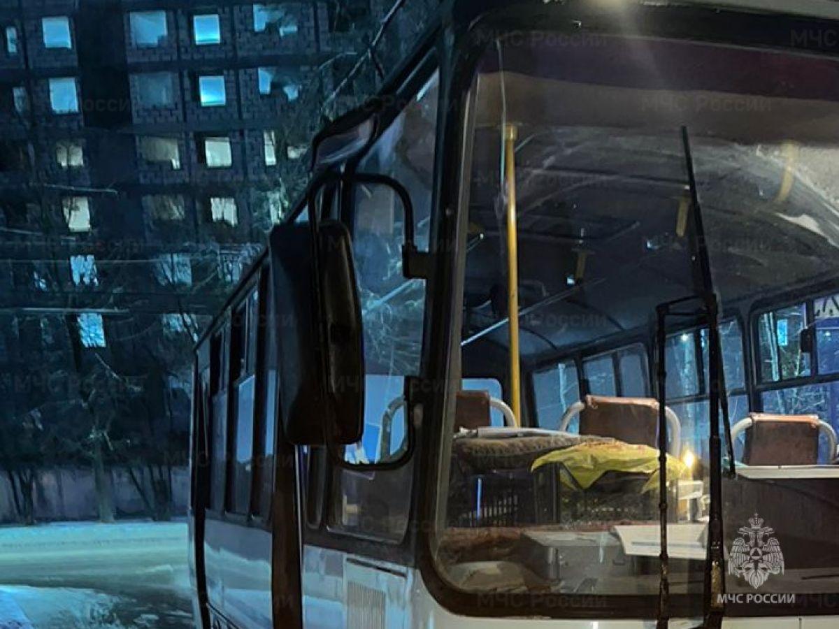 Автобус наехал на пешехода в Калуге