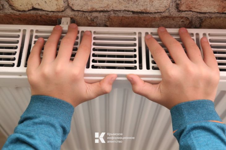 В Керчи два детсада и школа остались без тепла: произошел порыв на теплотрассе