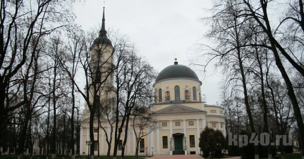 10 апреля был освящен Троицкий кафедральный собор Калуги