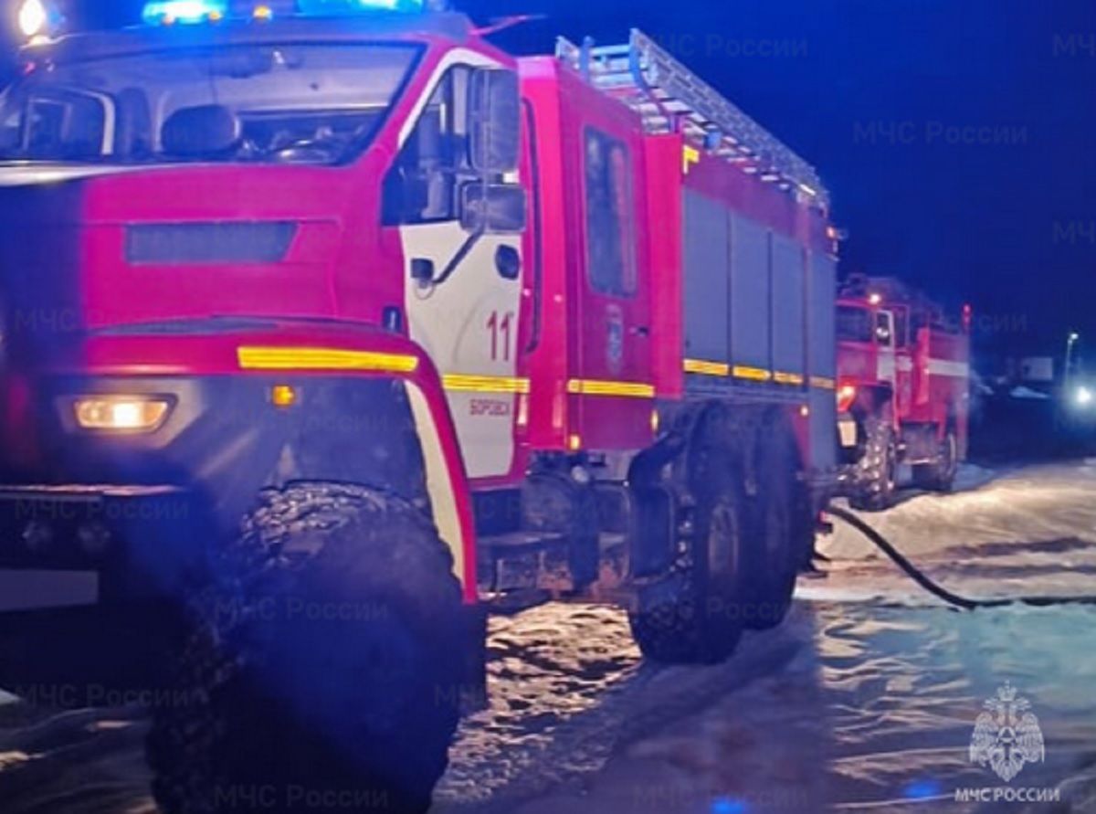 Расселенный дом сгорел ночью в Боровске