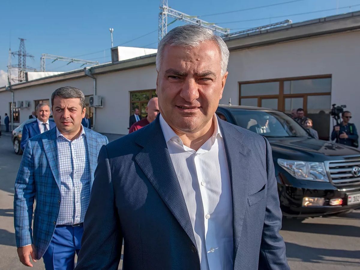 «Калужского олигарха» Карапетяна опять посадили в СИЗО