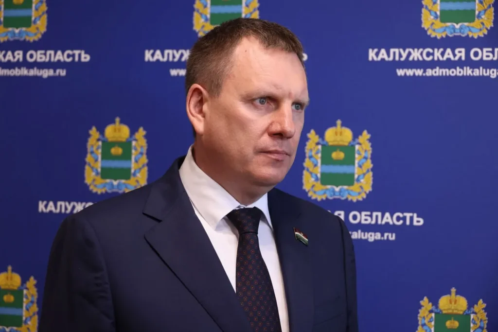 Спикер областного парламента Геннадий Новосельцев поздравил ученых с профессиональным праздником