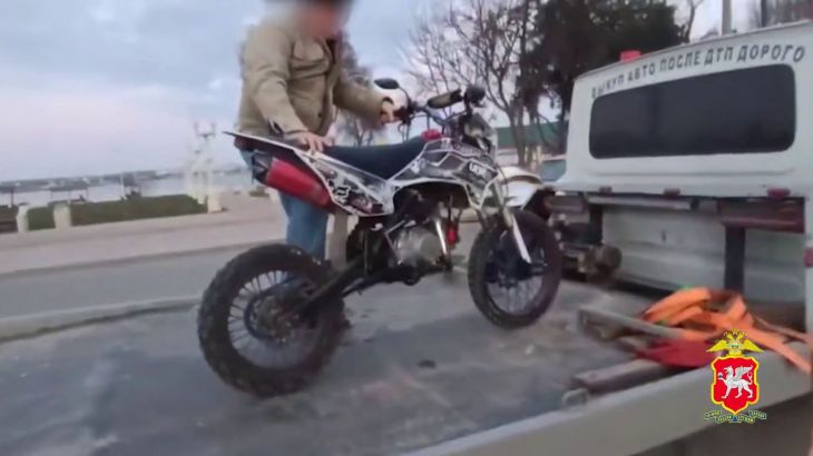 В крови задержанного в Керчи мотоциклиста нашли алкоголя в 6 раз больше дозволенного