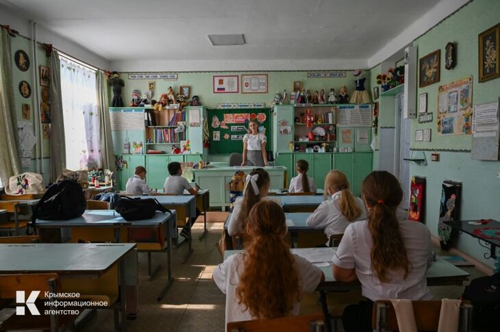 Финнадзор нагрянул  проверками в крымские школы