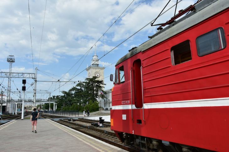 Поезд №092 Севастополь — Москва отправится сегодня по графику, но задержится в Симферополе
