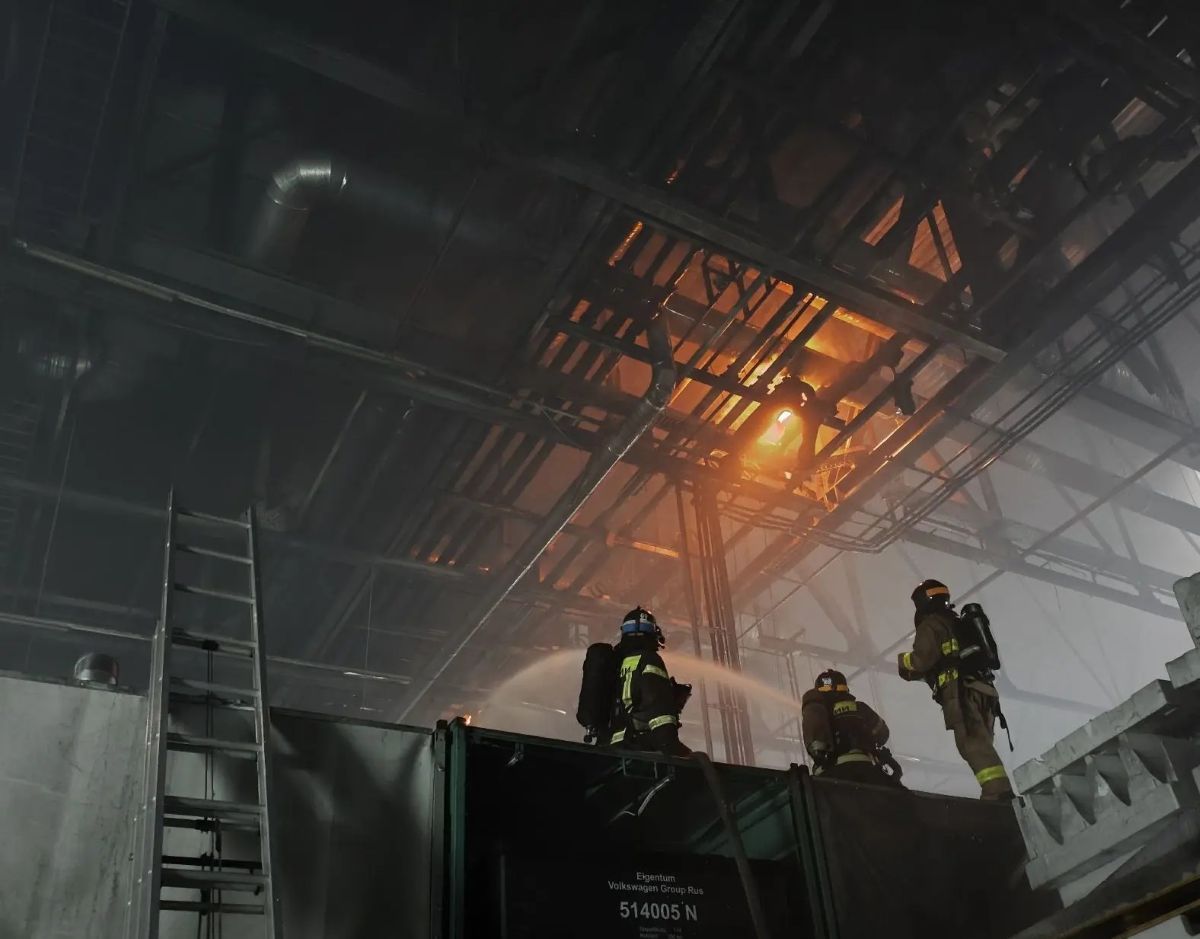 В калужском МЧС назвали причины пожара на автозаводе