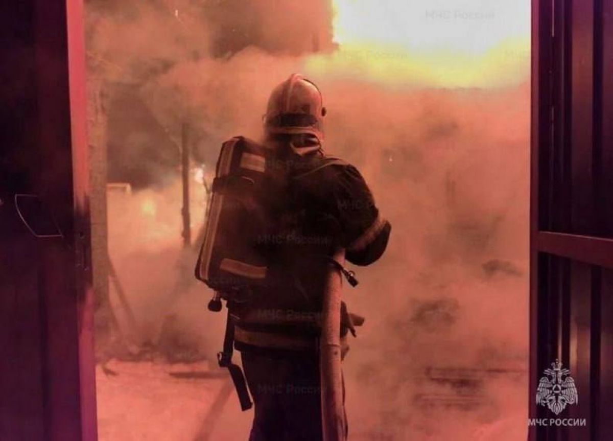 Названа предварительная причина пожара, унесшего жизни двух детей в Калужской области