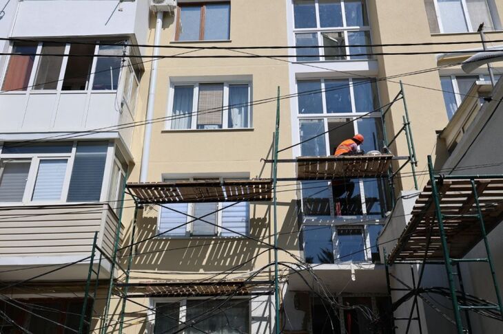 На капремонт домов в 2025 году в Крыму потратили 5 миллиардов рублей